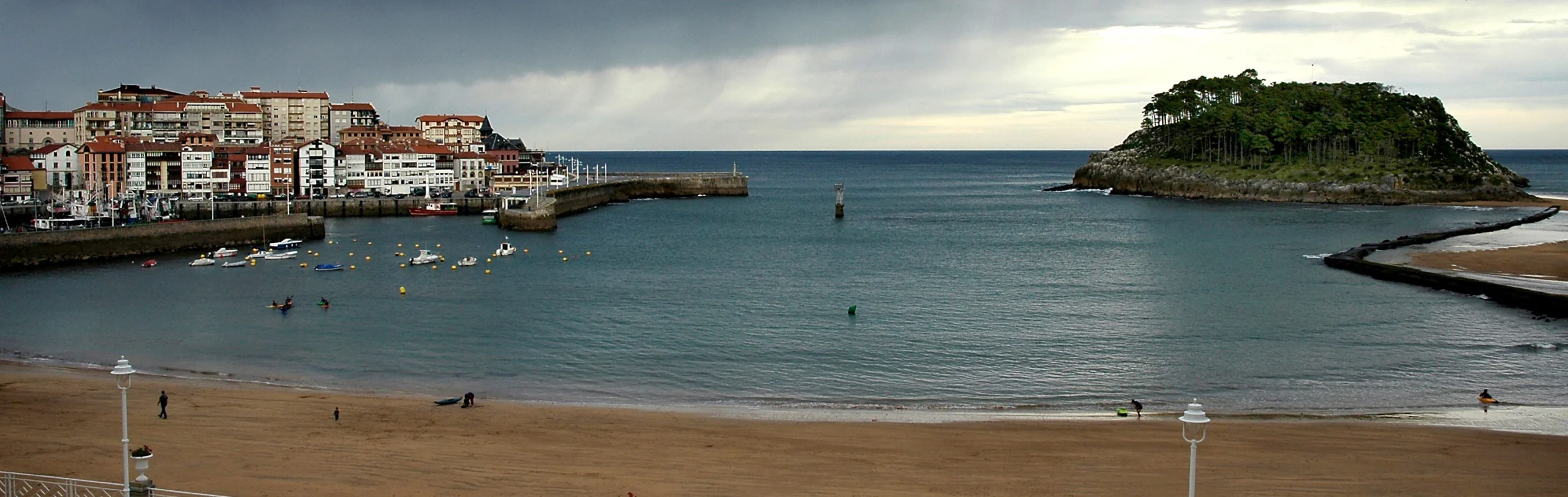 Bahía y puerto de Lekeitio